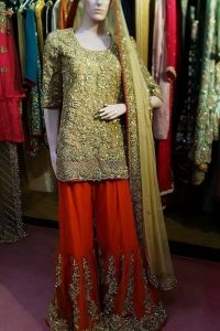 golden pakistani dress, golden dress pakistani, golden colour pakistani dresses, pakistani bridal dresses in golden colour, black and golden pakistani dresses