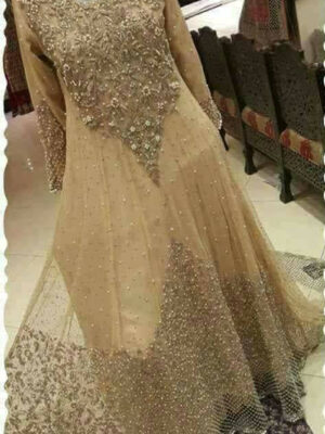 golden pakistani dress, golden dress pakistani, golden colour pakistani dresses, pakistani bridal dresses in golden colour, black and golden pakistani dresses