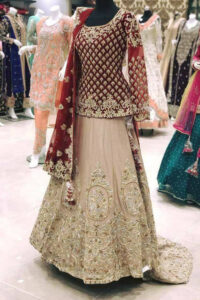 golden pakistani dress, golden dress pakistani, golden colour pakistani dresses, pakistani bridal dresses in golden colour, black and golden pakistani dresses