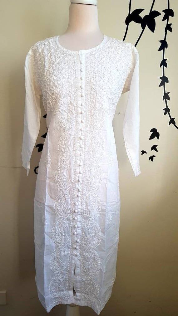 Buy Stylish Chikankari Cotton Kurti Online – Paramount Chikan