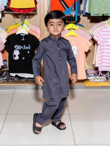 wholesale children's fashion