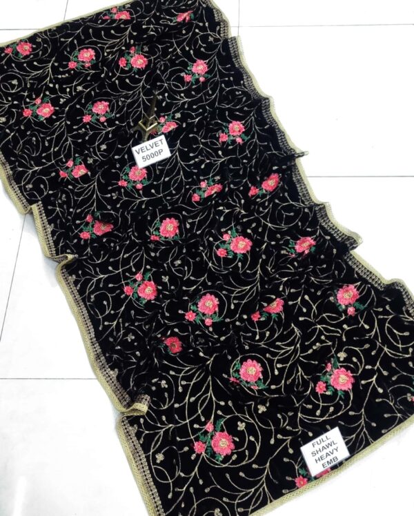 Handmade Embroidery Shawl in 5000P Velvet Fabric VS-13