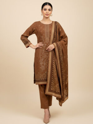Brown Bear traditional embroidered linen outfits wholesale