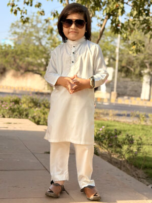 Off white Wholesale Kids Embroidered Pakistani Shalwar Kameez for boys