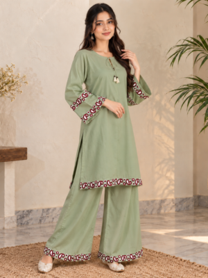 Saga Green Dhanak Suit Wholesale